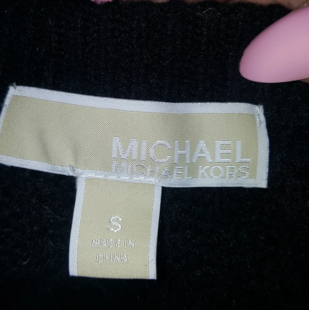 Michael Kors cold shoulder sweater S‎